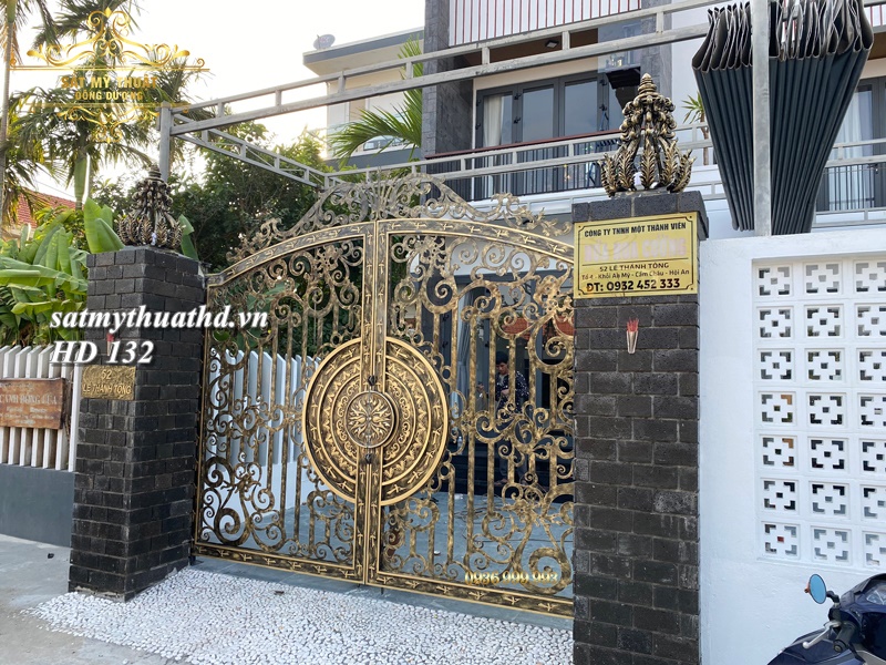 Cửa Cổng Mỹ Thuật HD 132