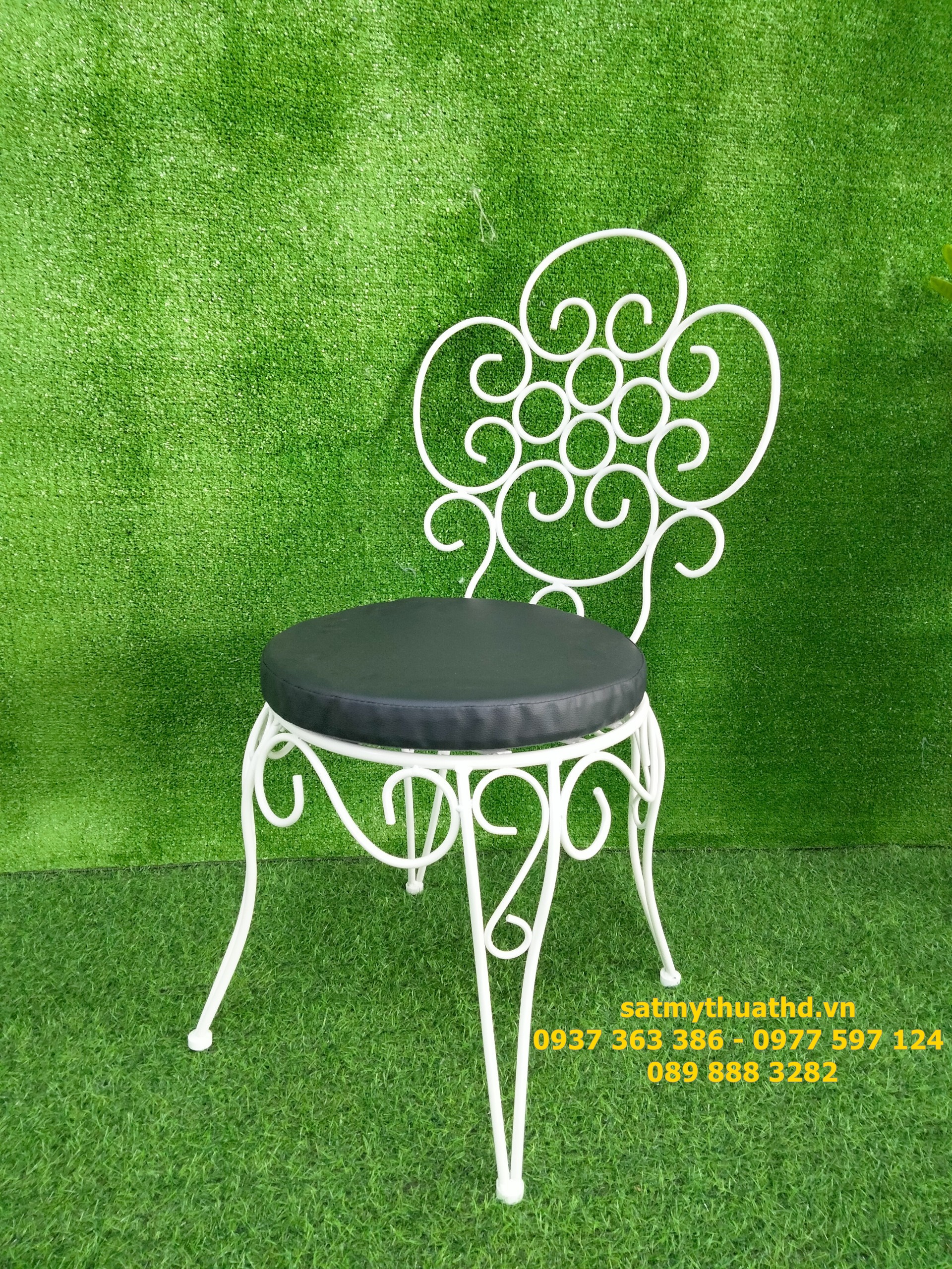 GHẾ HOA VĂN SẮT MỸ THUẬT HD012G 