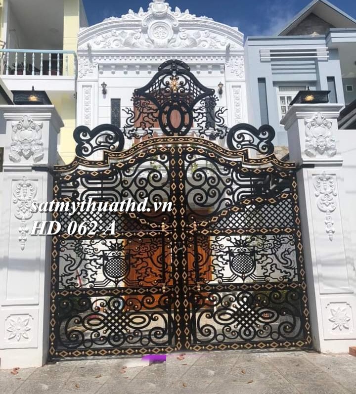 Cửa Cổng  Mỹ Thuật HD 062 A
